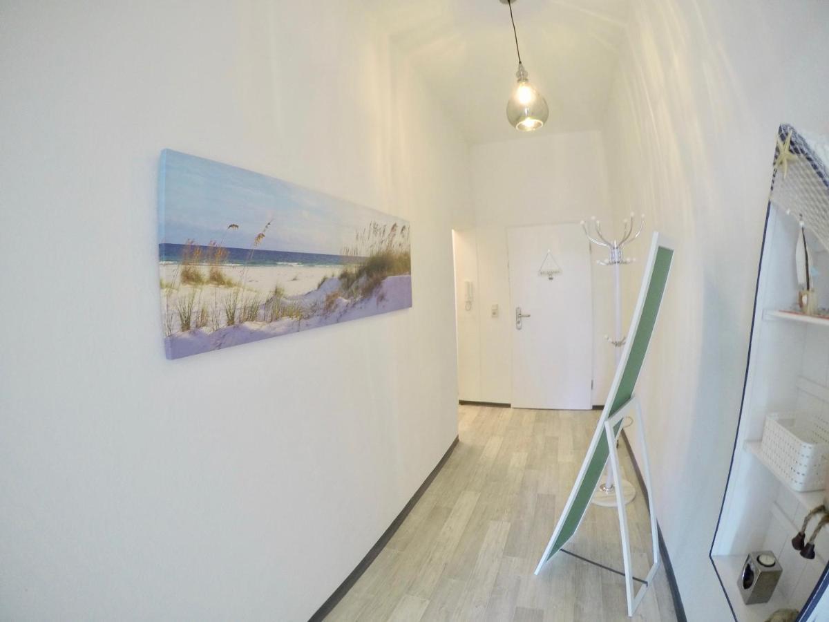 Vivid - Studioapartment Mit Balkon - Netflix - Wlan 威廉港 外观 照片