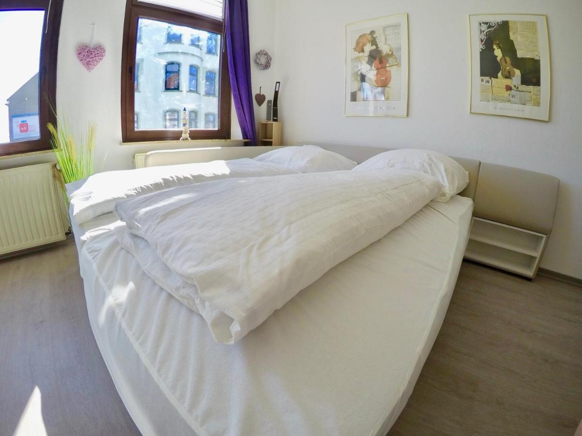Vivid - Studioapartment Mit Balkon - Netflix - Wlan 威廉港 外观 照片